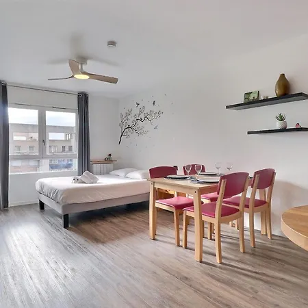 Bright And Functional In The Heart Of 7 公寓 *